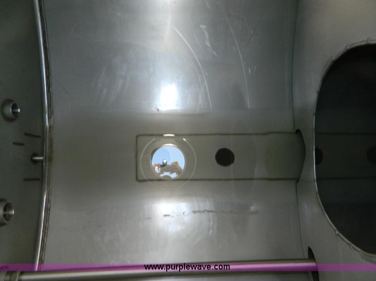 image for item J5144 1997 Ag-Chem RoGator 854 self-propelled applicator