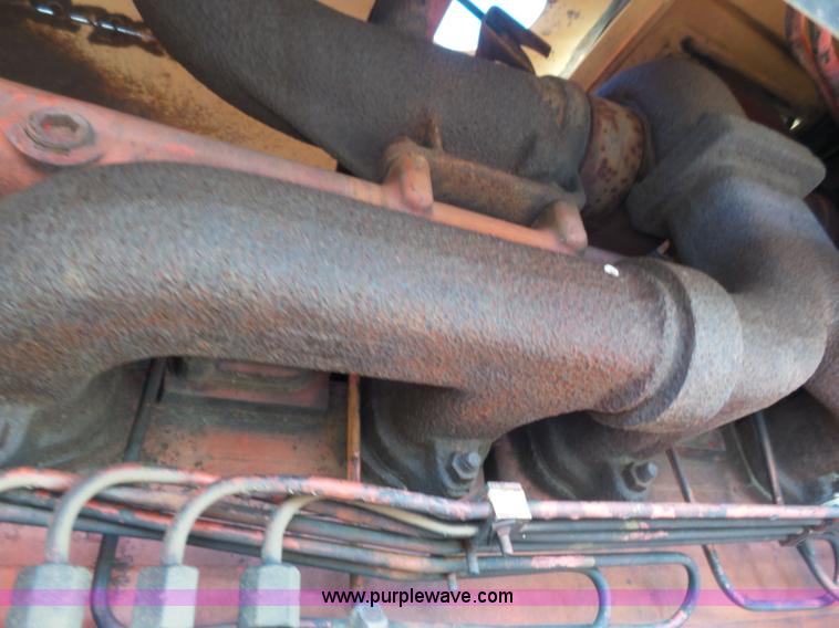 image for item J6175 1972 Case 1370 tractor