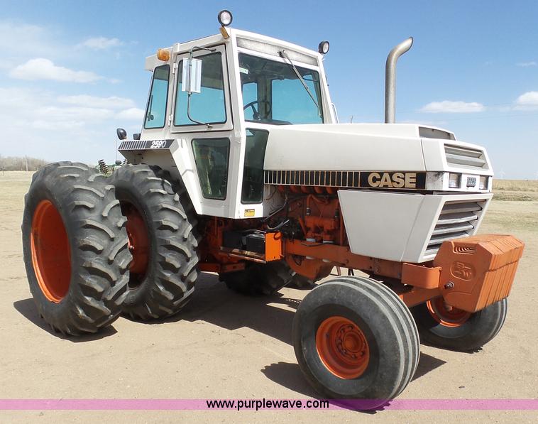 image for item J6176 1980 Case 2590 tractor