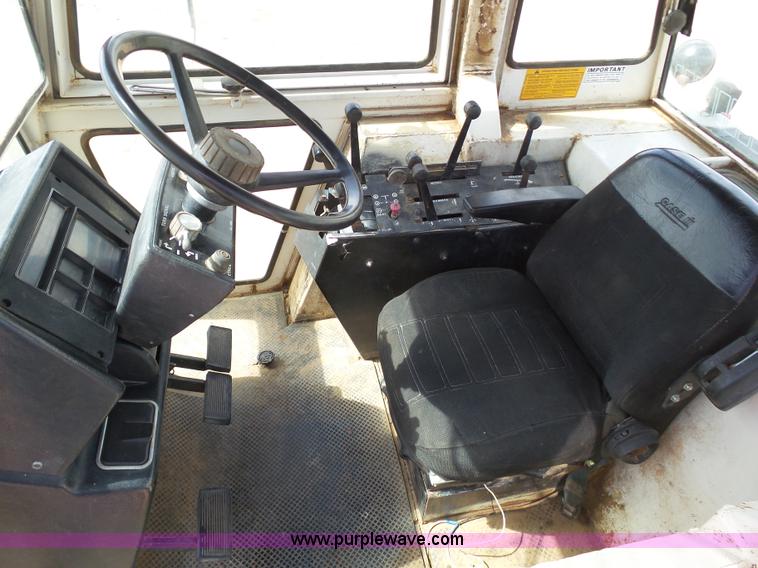 image for item J6176 1980 Case 2590 tractor