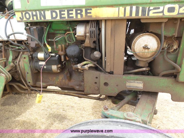 image for item J6177 John Deere 2040 tractor