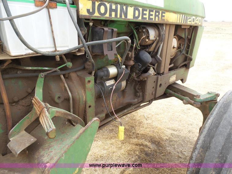 image for item J6177 John Deere 2040 tractor