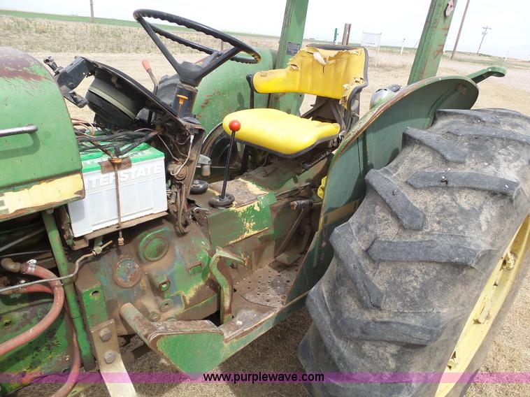 image for item J6177 John Deere 2040 tractor