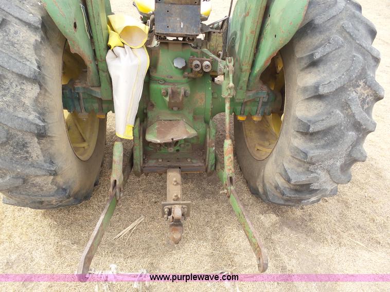 image for item J6177 John Deere 2040 tractor