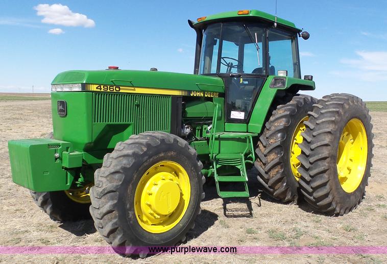 image for item J6187 1992 John Deere 4960 MFWD tractor