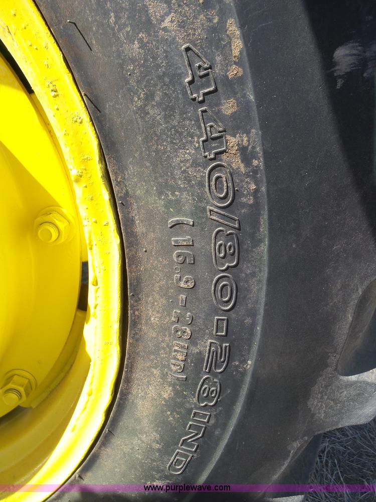 image for item J6187 1992 John Deere 4960 MFWD tractor