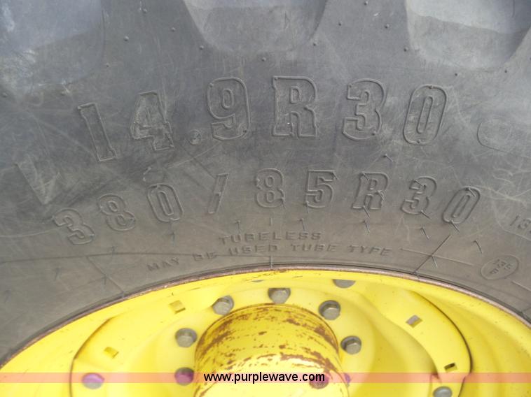 image for item J6190 1995 John Deere 7800 MFWD tractor