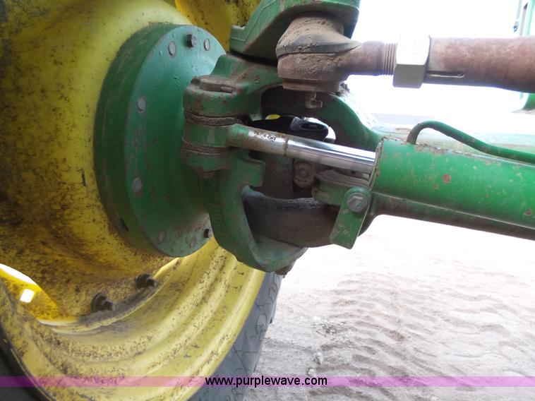 image for item J6190 1995 John Deere 7800 MFWD tractor