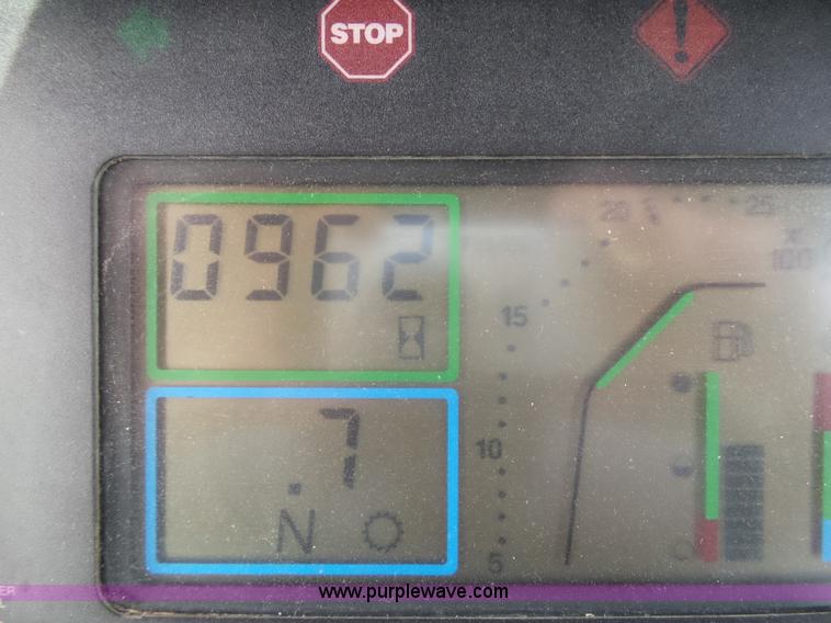 image for item J6190 1995 John Deere 7800 MFWD tractor