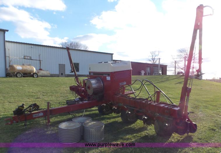 image for item J8953 Case IH 900 planter