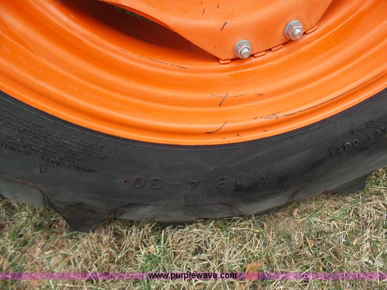 image for item K1294 2006 Kubota M9540F tractor