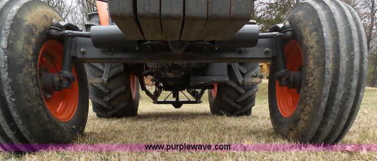 image for item K1294 2006 Kubota M9540F tractor