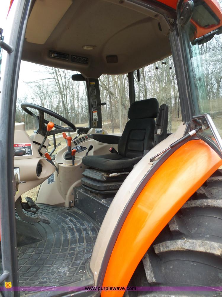 image for item K1294 2006 Kubota M9540F tractor