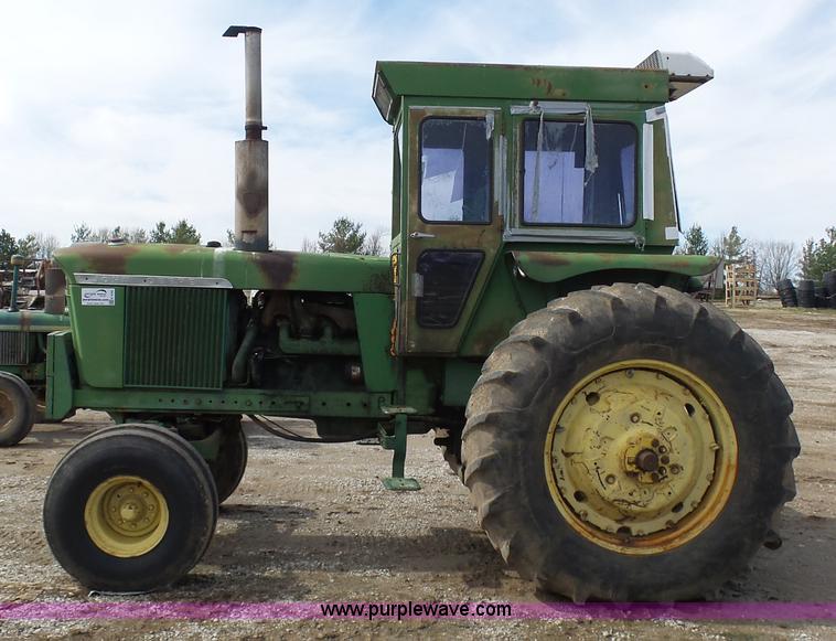 image for item K4283 John Deere 4520 tractor