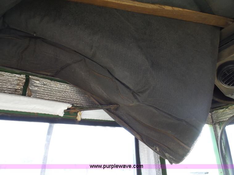 image for item K4283 John Deere 4520 tractor