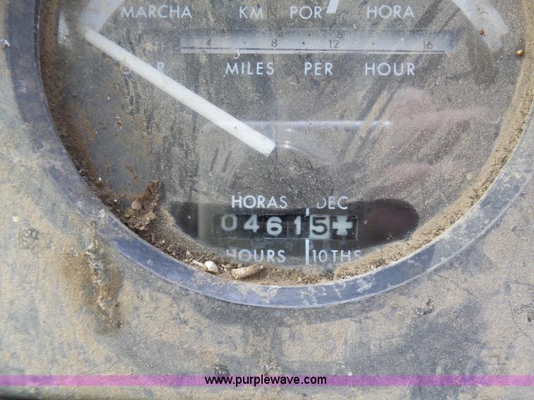 image for item K4283 John Deere 4520 tractor