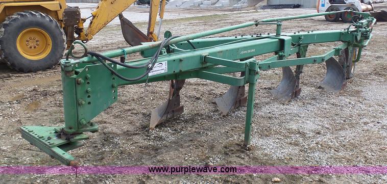 image for item K4284 John Deere 1450 four bottom plow