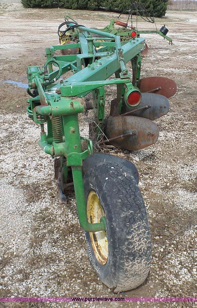 image for item K4284 John Deere 1450 four bottom plow