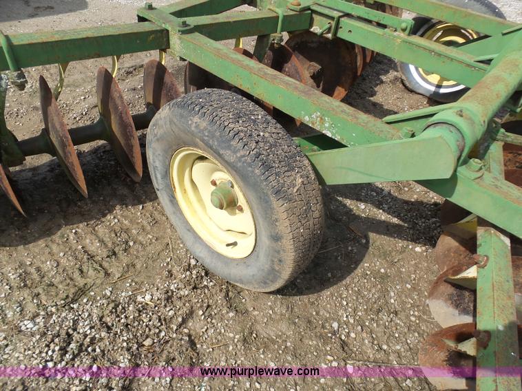 image for item K4285 John Deere disk