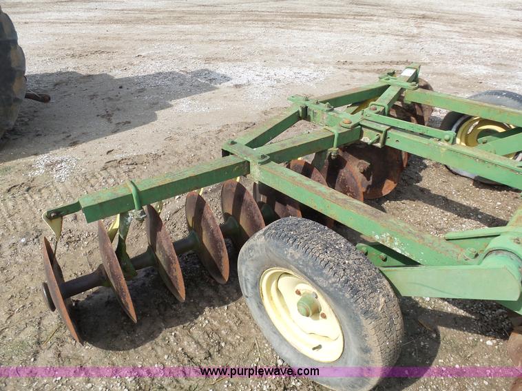 image for item K4285 John Deere disk