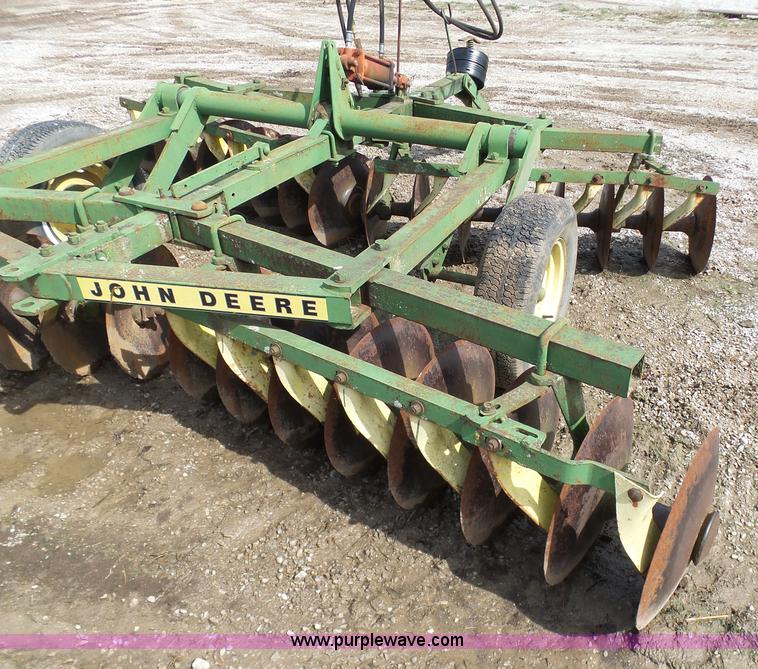 image for item K4285 John Deere disk