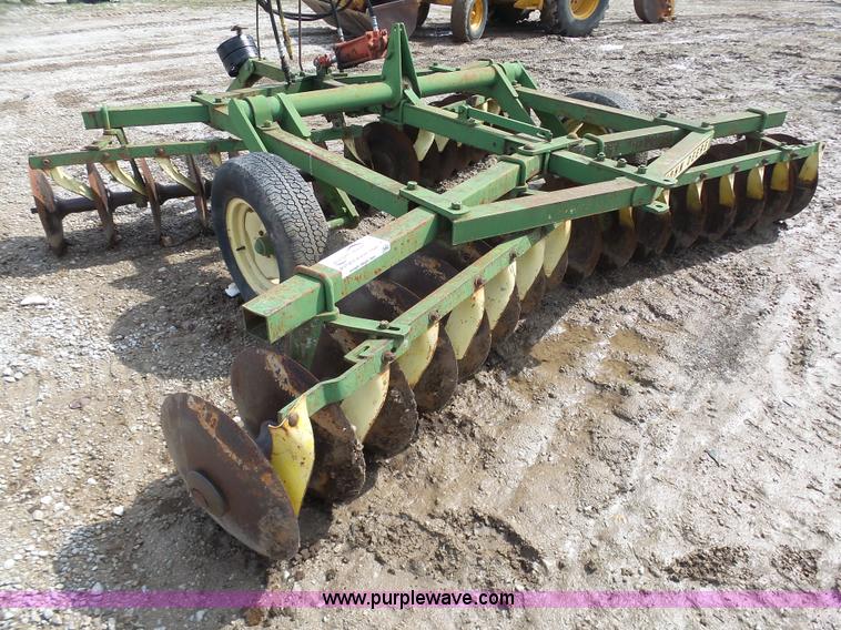 image for item K4285 John Deere disk