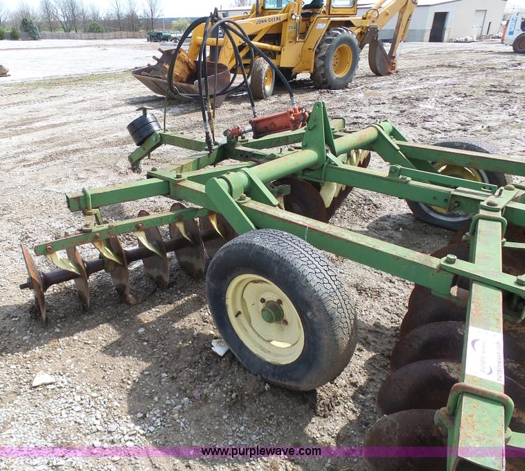 image for item K4285 John Deere disk