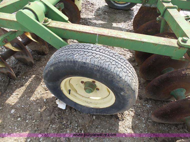 image for item K4285 John Deere disk