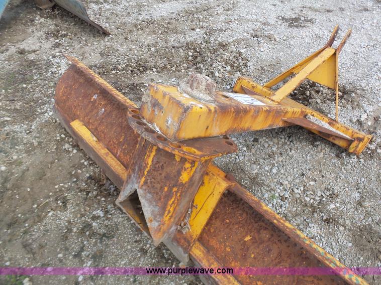 image for item K4286 Blade