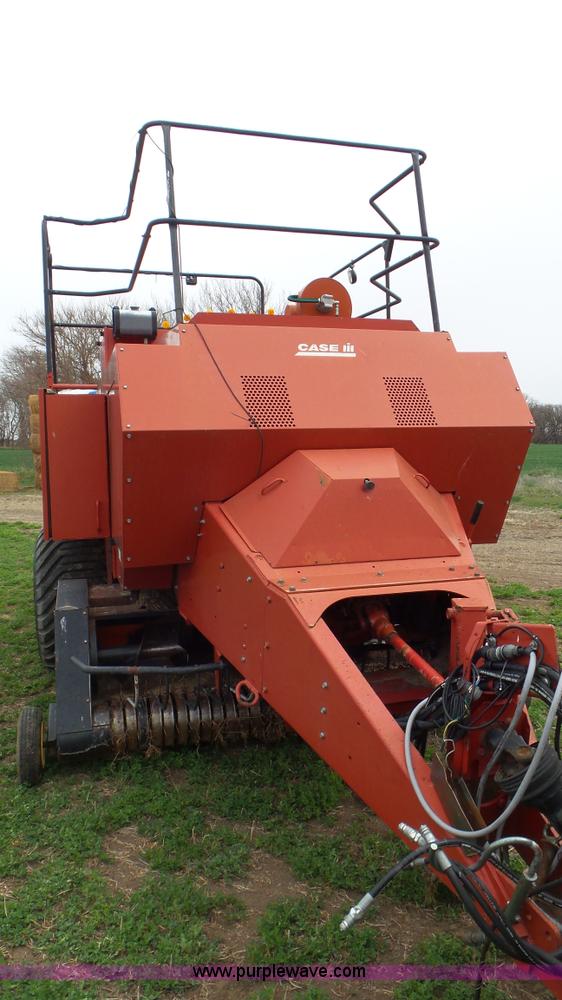image for item K6829 2000 Case IH 8585 large square baler