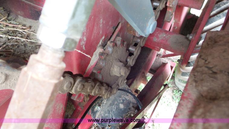 image for item K6829 2000 Case IH 8585 large square baler