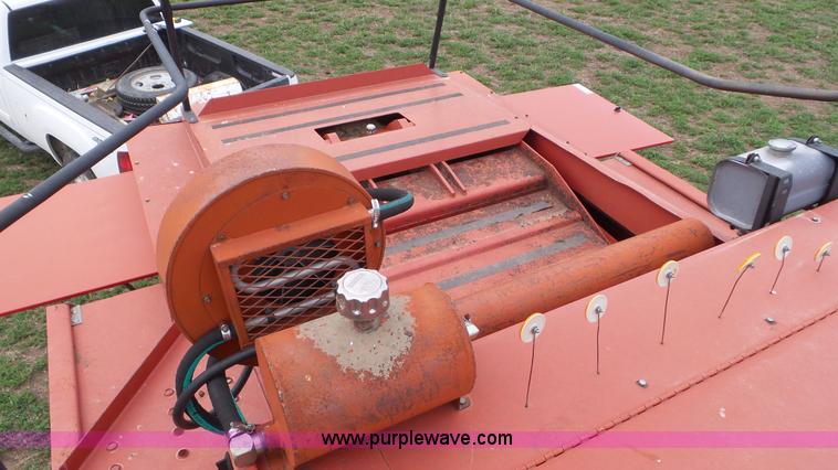 image for item K6829 2000 Case IH 8585 large square baler