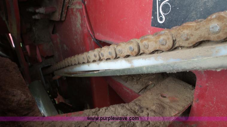 image for item K6829 2000 Case IH 8585 large square baler