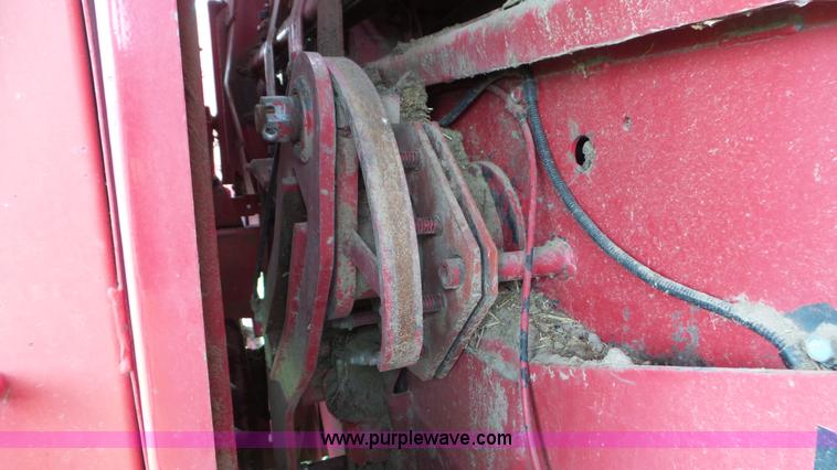 image for item K6829 2000 Case IH 8585 large square baler