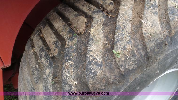 image for item K6829 2000 Case IH 8585 large square baler