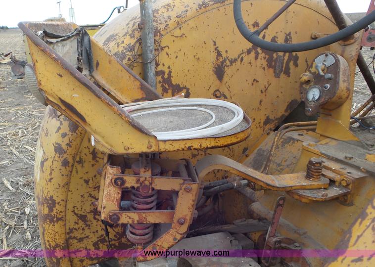 image for item K6857 Minneapolis Moline U Special tractor