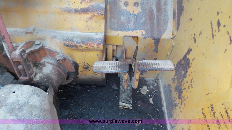 image for item K6857 Minneapolis Moline U Special tractor