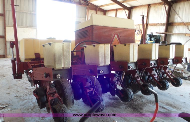 image for item K6888 Case IH 900 Cyclo Air planter