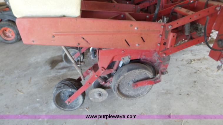 image for item K6888 Case IH 900 Cyclo Air planter