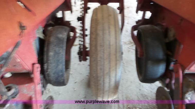 image for item K6888 Case IH 900 Cyclo Air planter