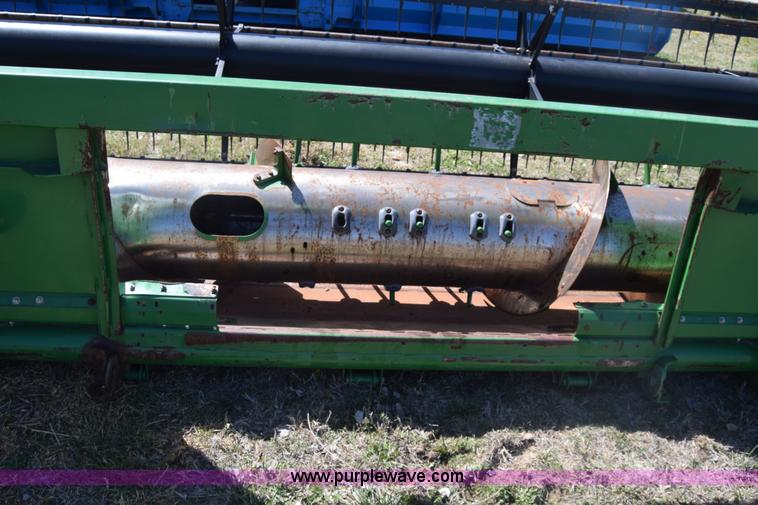 image for item K8743 2009 John Deere 635F Hydraflex platform head