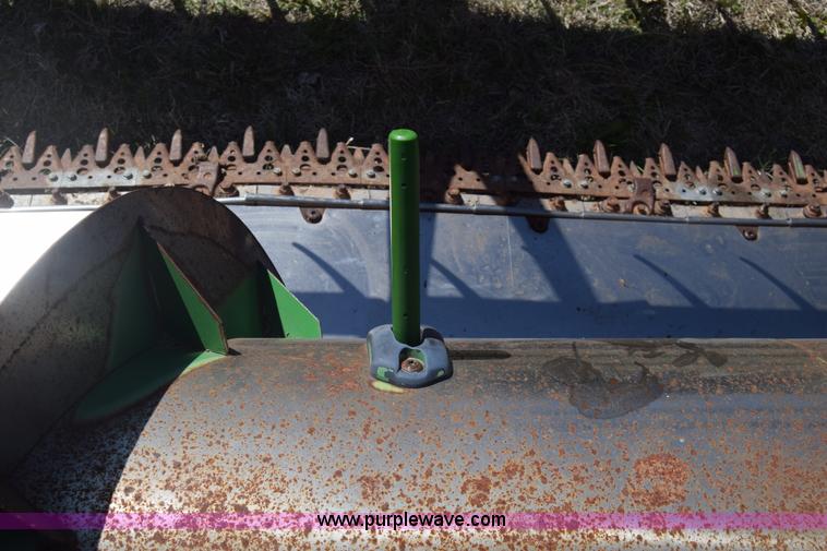 image for item K8743 2009 John Deere 635F Hydraflex platform head