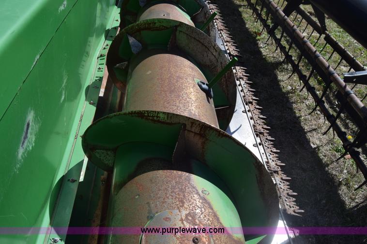 image for item K8743 2009 John Deere 635F Hydraflex platform head