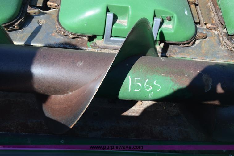 image for item K8746 1997 John Deere 1293 corn head