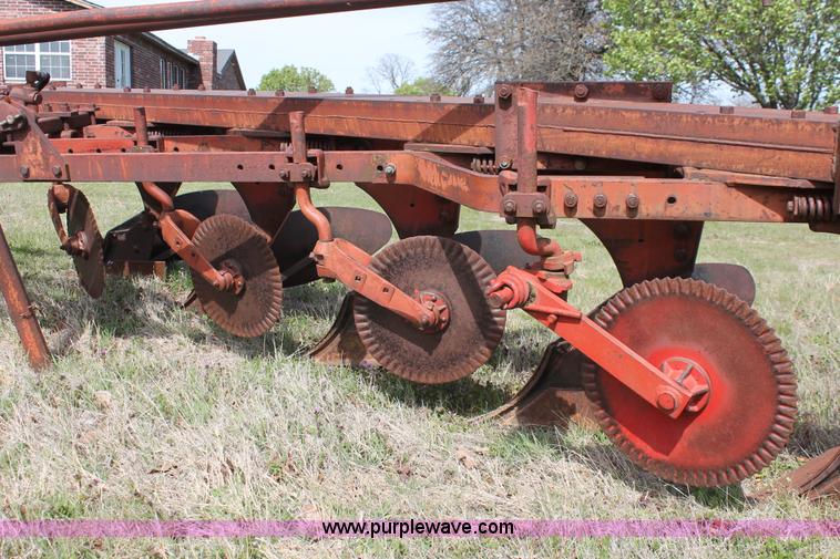 image for item K8990 Minneapolis Moline five bottom plow