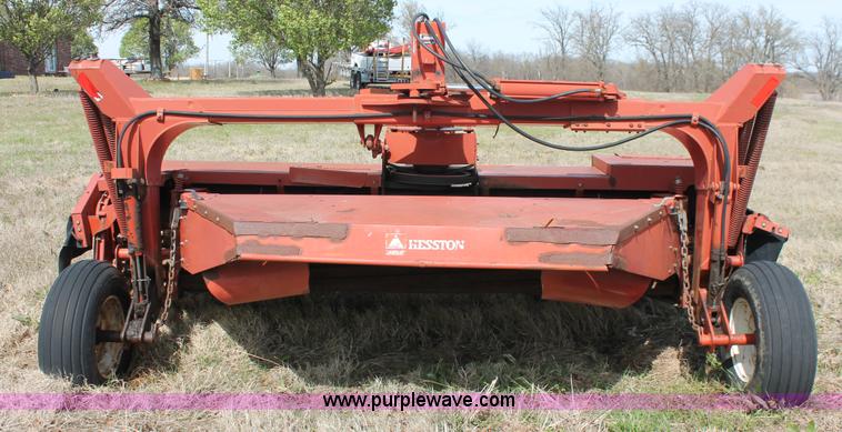 image for item K8992 1995 Hesston 1340 windrower