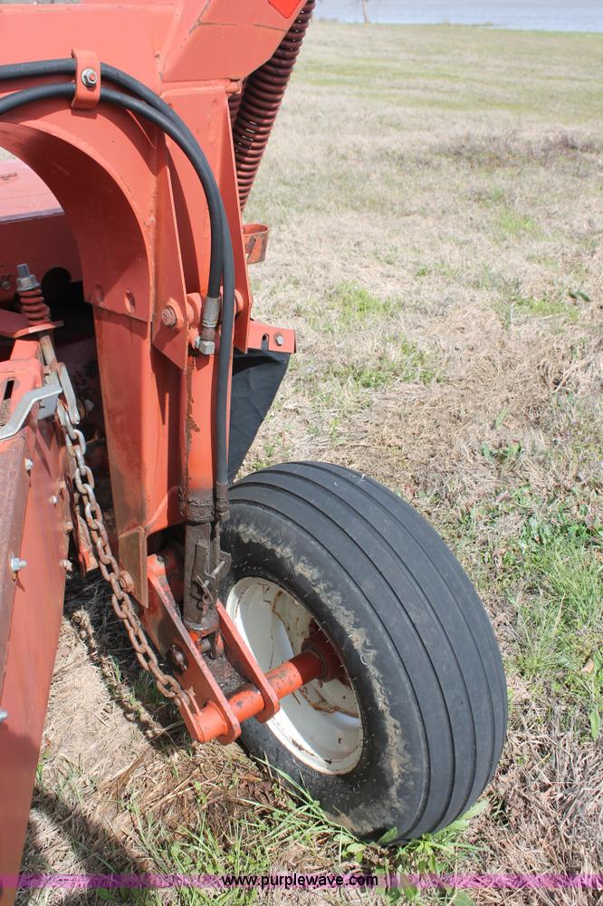 image for item K8992 1995 Hesston 1340 windrower