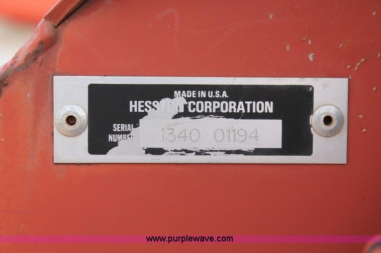 image for item K8992 1995 Hesston 1340 windrower