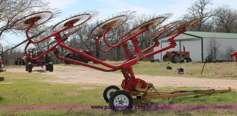 image for item K8994 Durabilt Rake Caddy 915 hay rake