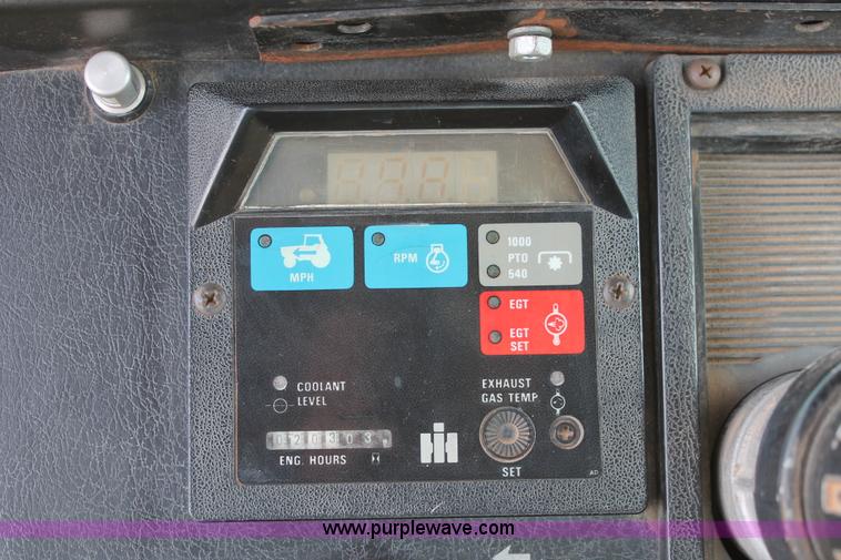 image for item K8997 International 5488 tractor